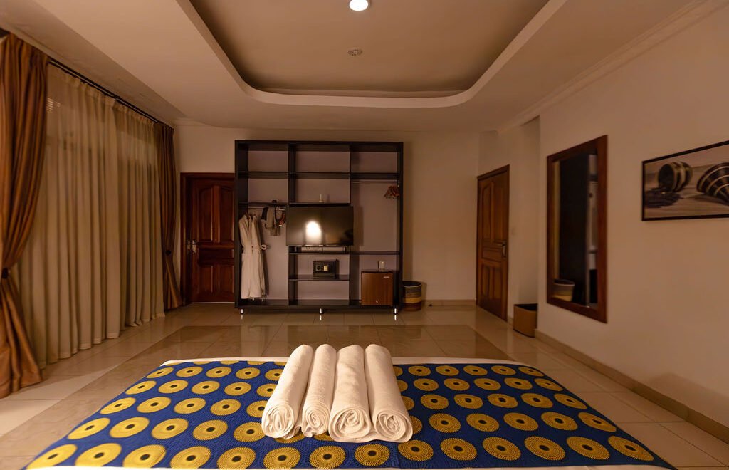 9Q7A2495-Enhanced-NR